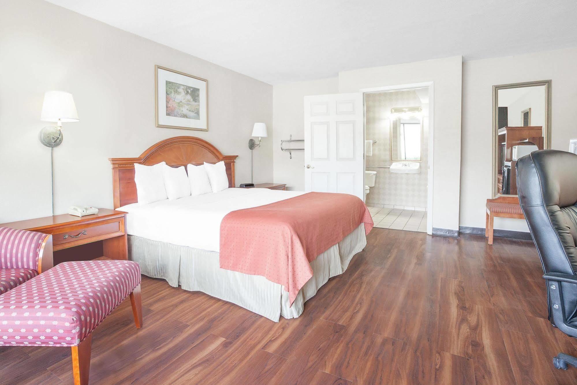 เบย์มอนต์ บาย วินด์แฮม ปารีส Motel ภายนอก รูปภาพ